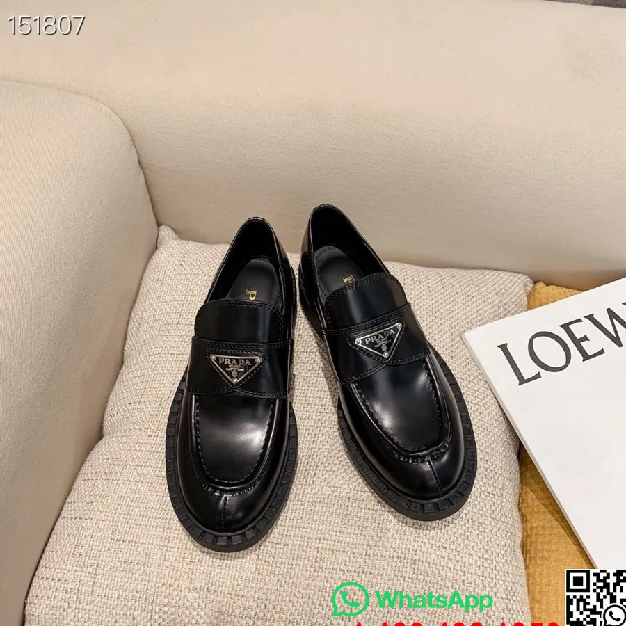 Prada Loafers Kalvskinn Höst/vinter 2020 Kollektion, Svart