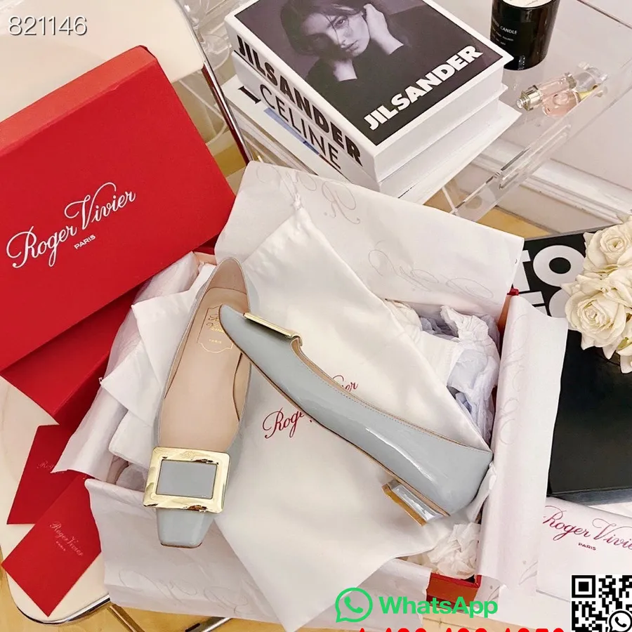 Roger Vivier Decollete Belle Vivier Balerina Koleksi Musim Semi/musim Panas 2022 Kulit Paten, Biru Muda