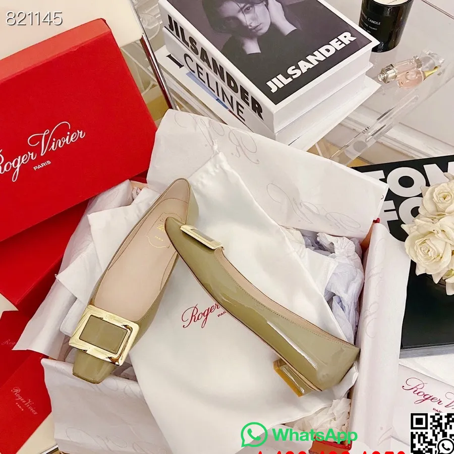 Roger Vivier Decollete Belle Vivier Balerina Koleksi Musim Semi/musim Panas 2022 Kulit Paten, Krem