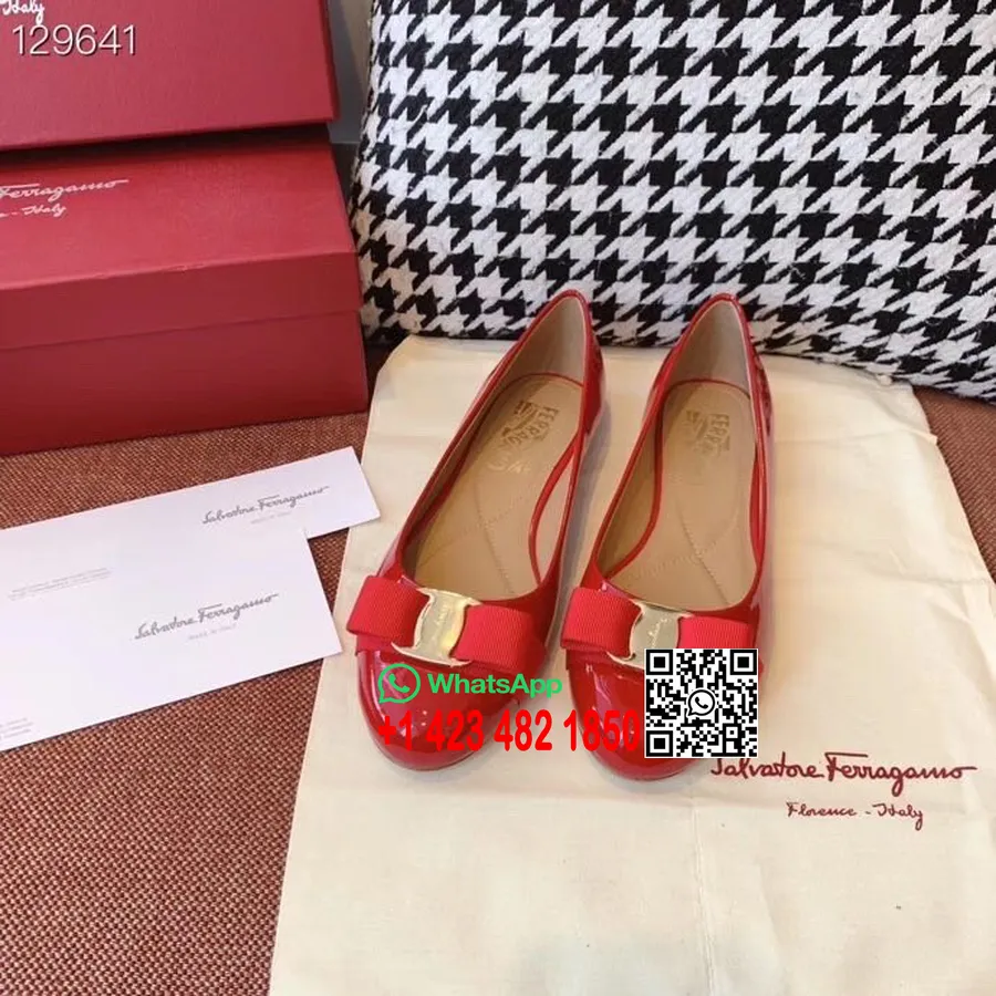 Salvatore Ferragamo Varina Bow Flats Couro De Bezerro Coleção Outono/inverno 2020, Vermelho