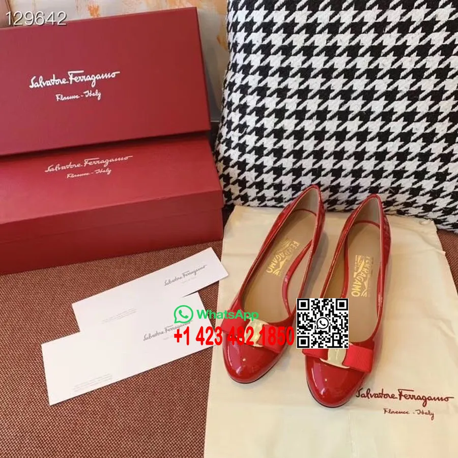 Salvatore Ferragamo Décolleté Varina Con Fiocco 1cm Pelle Di Vitello Collezione Autunno/inverno 2020, Rosso