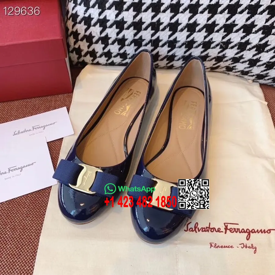 Salvatore Ferragamo Varina Bow Flats Couro De Bezerro Coleção Outono/inverno 2020, Azul Marinho