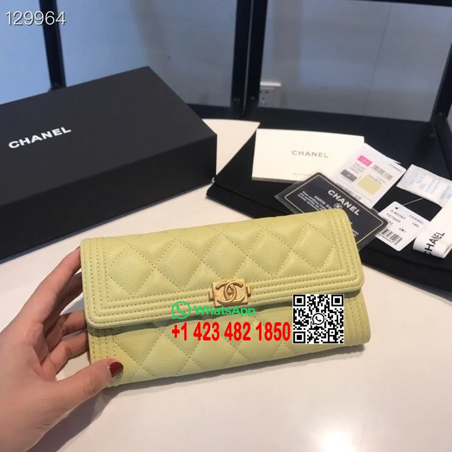 Chanel Le Boy Rahakott 19cm Kullast Riistvarast Kaaviar Nahast Sügis/talv 2020 Kollektsioon, Kollane