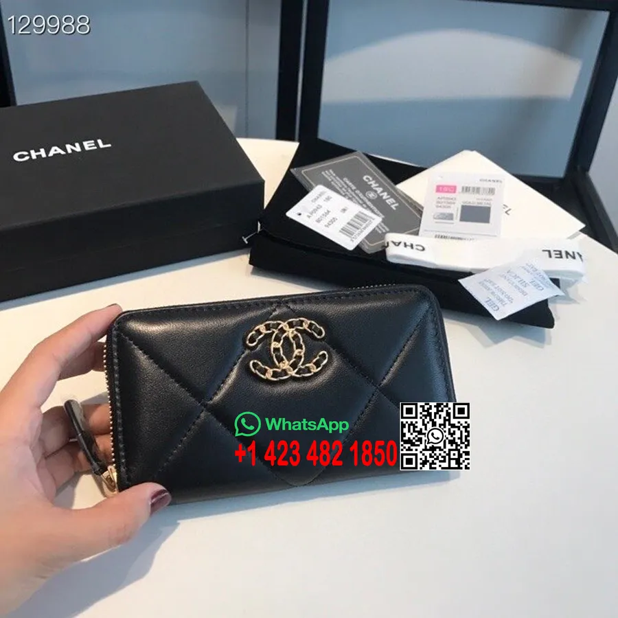 Chanel 19 Zippy Novčanik 16 Cm Zlatni Okovi Od Kože Kolekcija Jesen/zima 2020., Crna