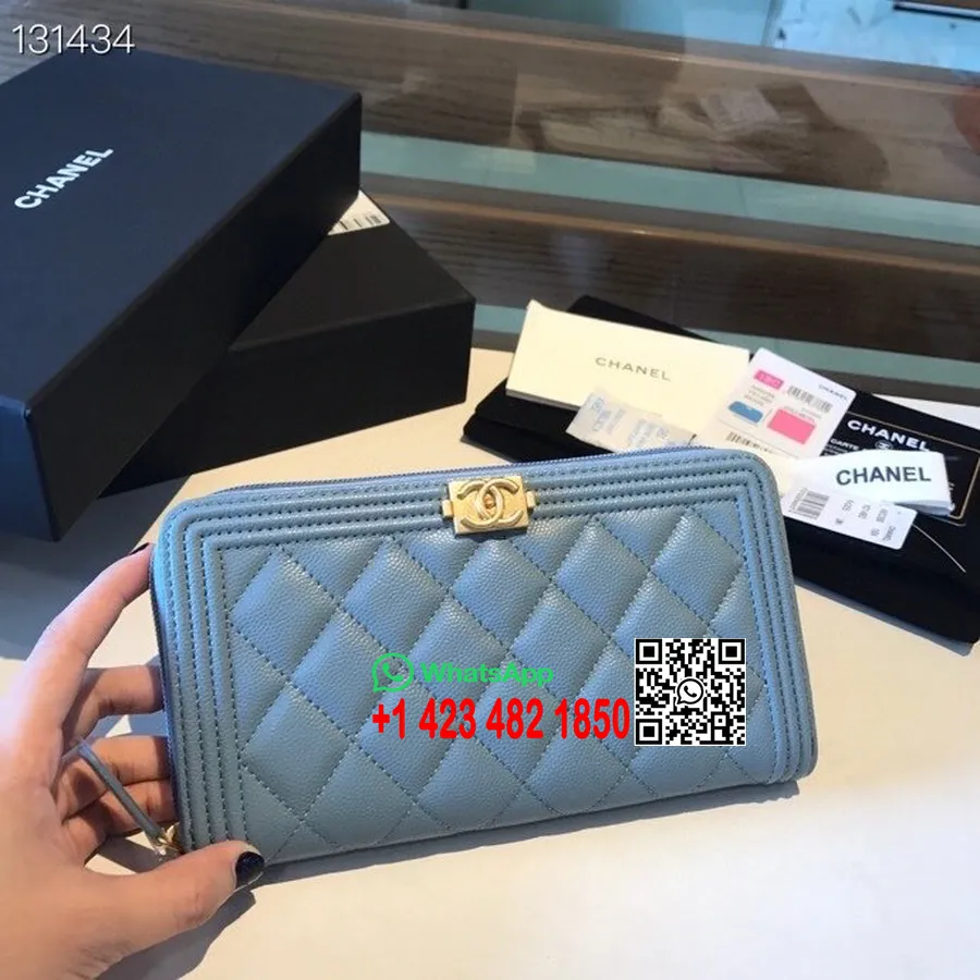 Chanel Leboy Zippy Wallet Gold Hardware Caviar Leather Koleksi Musim Gugur/dingin 2020, Biru Muda