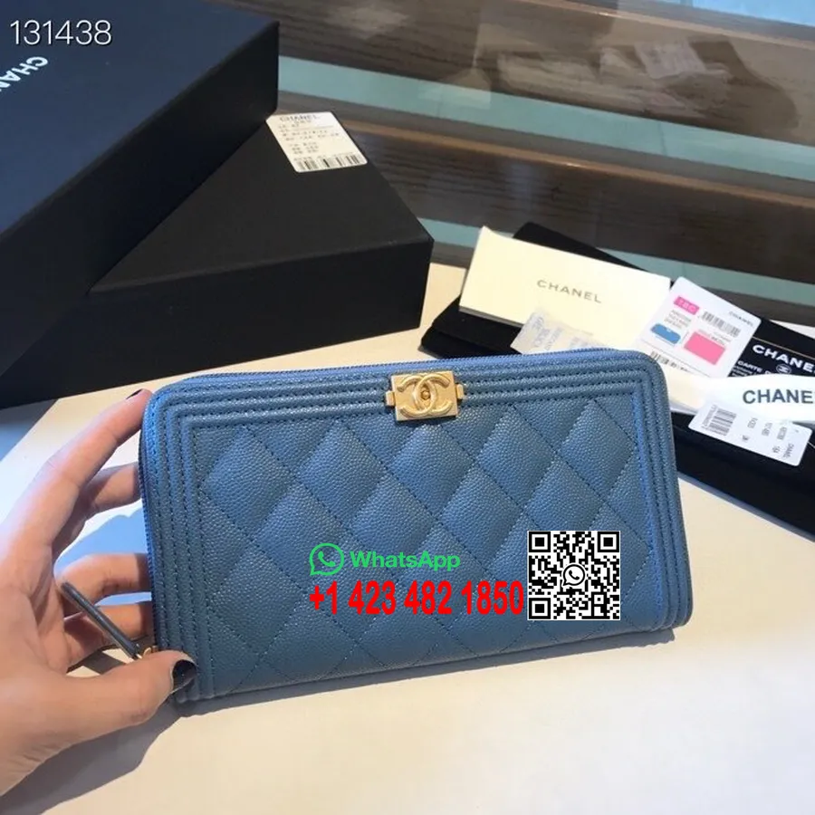 Carteira Chanel Leboy Zippy Ouro Hardware Caviar Couro Coleção Outono / Inverno 2020, Azul