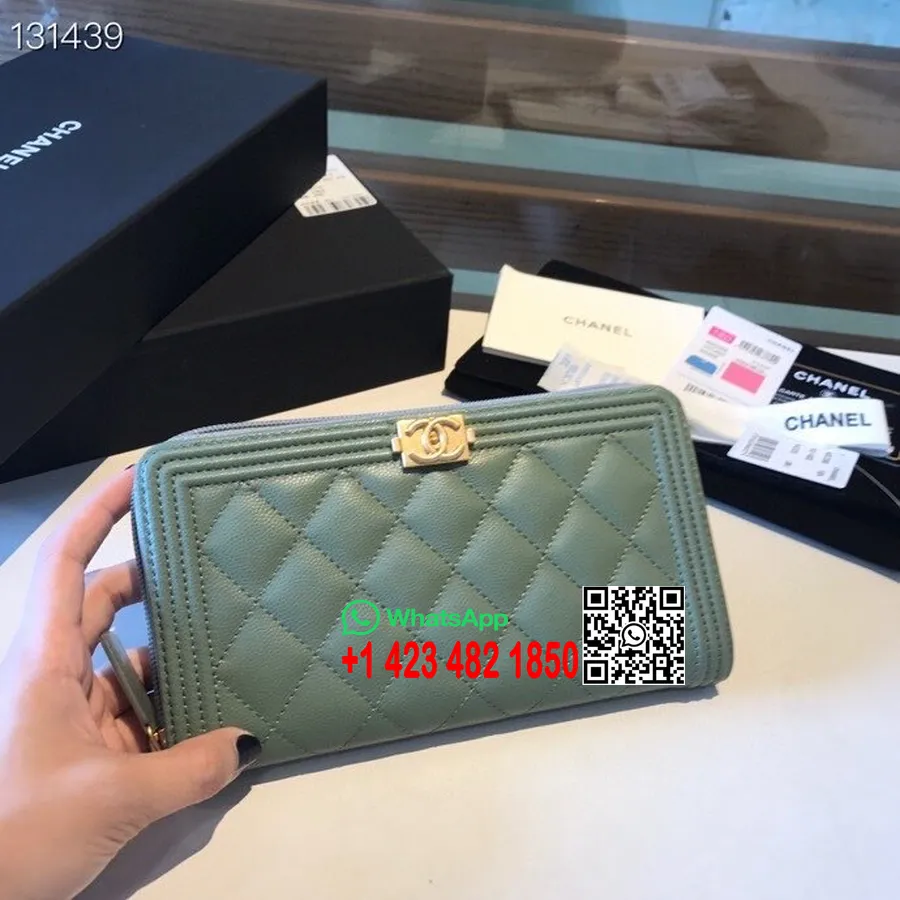 Carteira Chanel Leboy Zippy Ouro Hardware Caviar Couro Coleção Outono / Inverno 2020, Verde