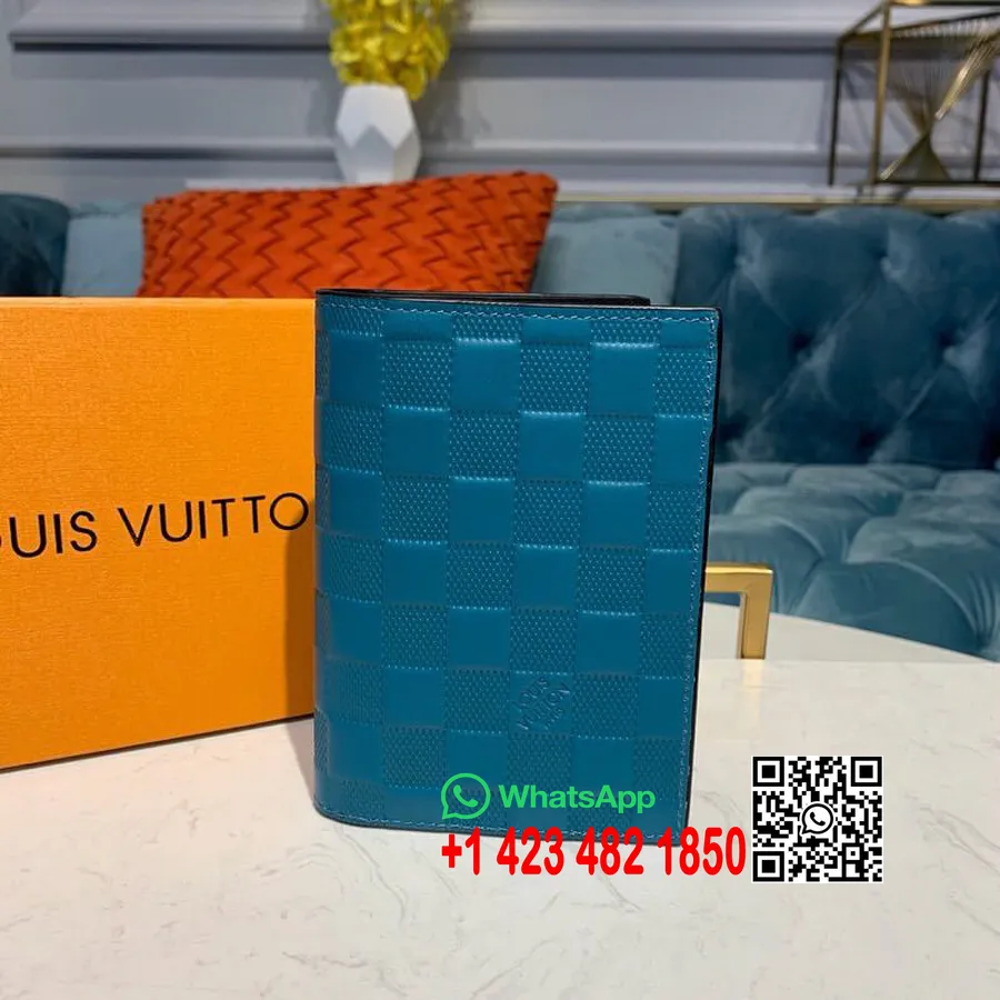 Sampul Paspor Louis Vuitton 15Cm Kanvas Damier Timbul Koleksi Musim Semi/Musim Panas 2019 M64501, Pirus