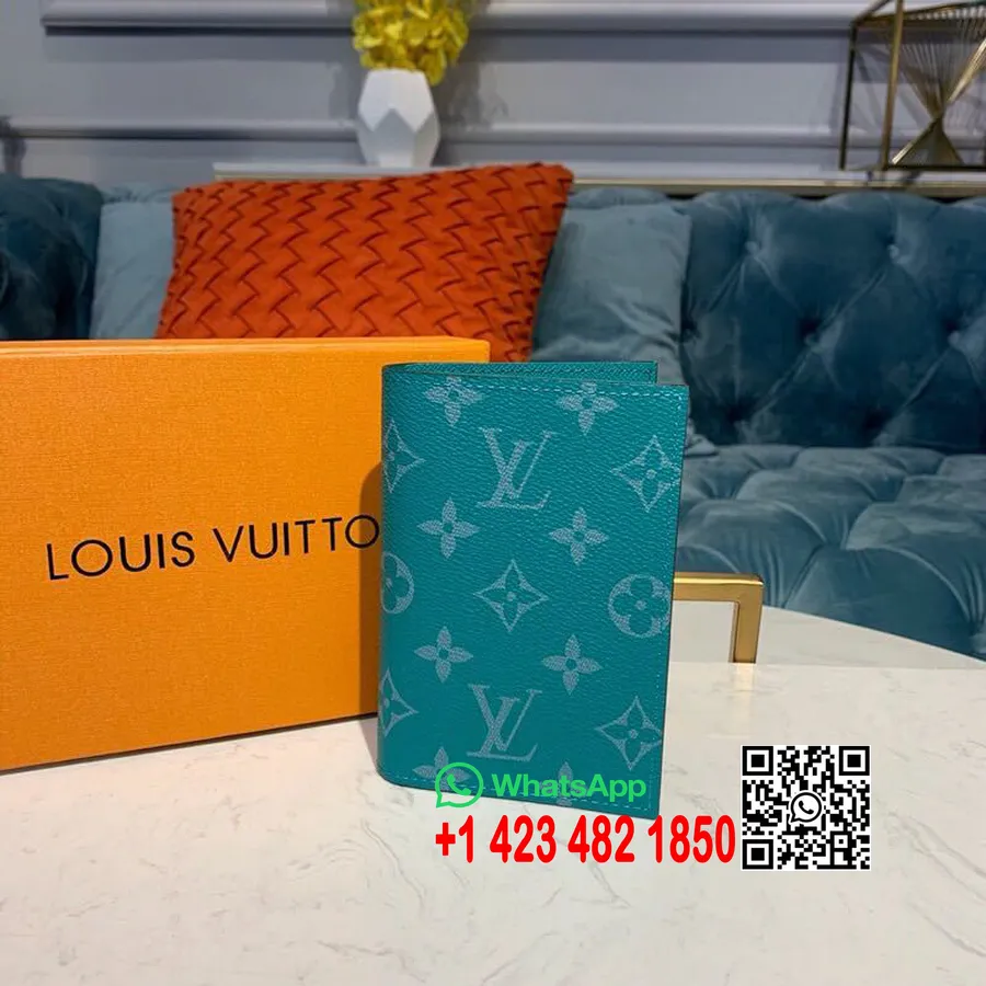 Louis Vuitton Paspoorthoes 15cm Monogram Canvas Lente/zomer 2019 Collectie M64501, Turkoois