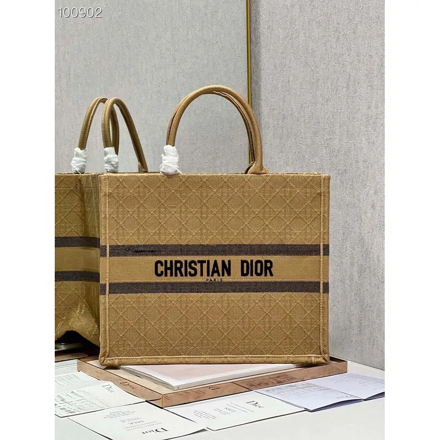 Borsa Tote Christian Dior Book 42cm M1286 Tela Ricamata In Rafia Cannage Collezione Primavera/estate 2023, Naturale