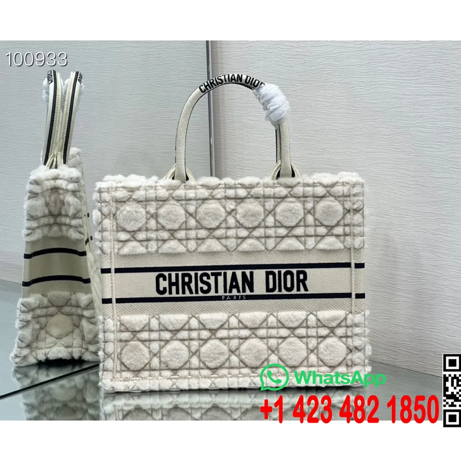 Christian Dior Book Torba Torba 36cm M1296 Cannage Platno S Krznenim Vezom Od šikare Kolekcija Jesen/zima 2022., Bijela