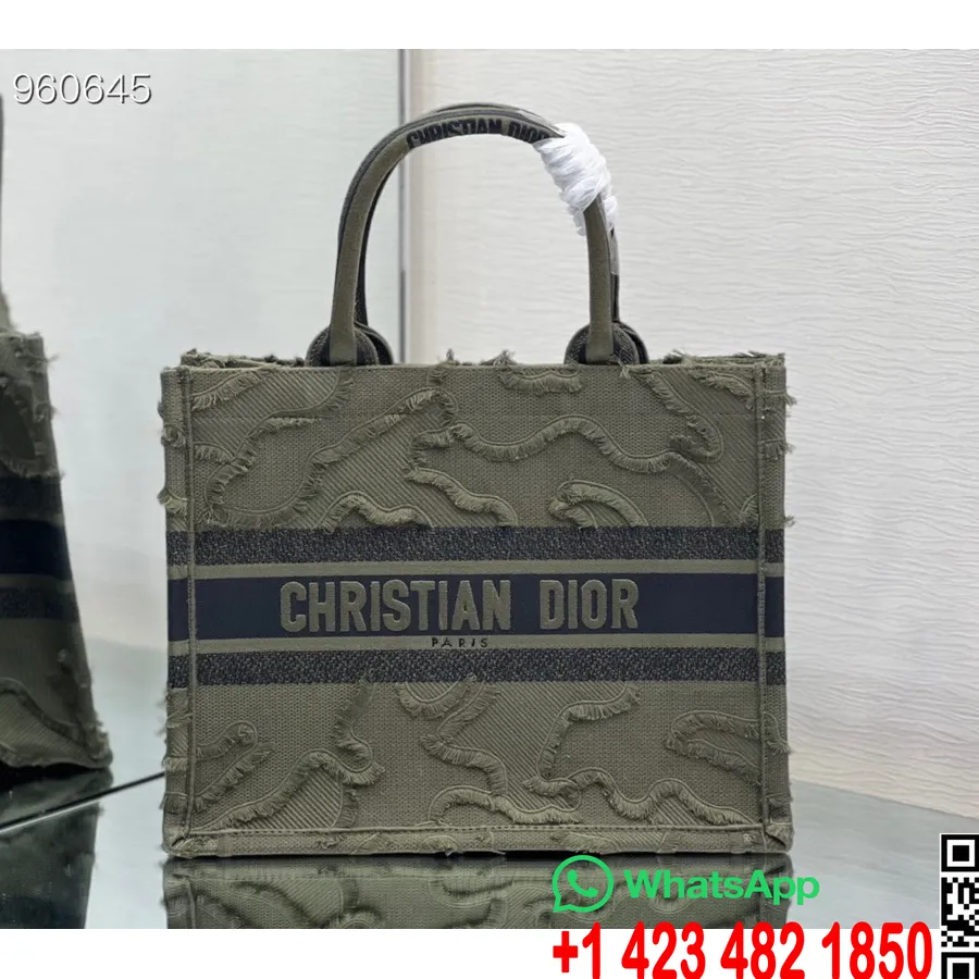 Christian Dior Book Tote Bag 36cm 1296 Toile Brodée Camouflage Collection Automne/hiver 2020, Vert