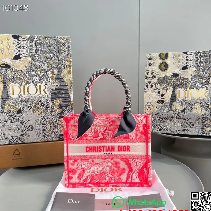 Christian Dior Book Torba Torba 25cm M1265 Toile De Jouy Obrnuti Transparentni Vez Na Platnu Kolekcija Jesen/zima 2022., Fluores