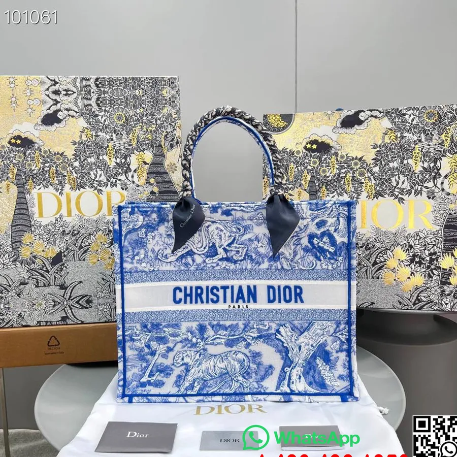 Christian Dior Könyves Táska 42cm M1286 Kínai újév Fordított átlátszó Toile De Jouy Hímzett Vászon ősz/tél 2022 C