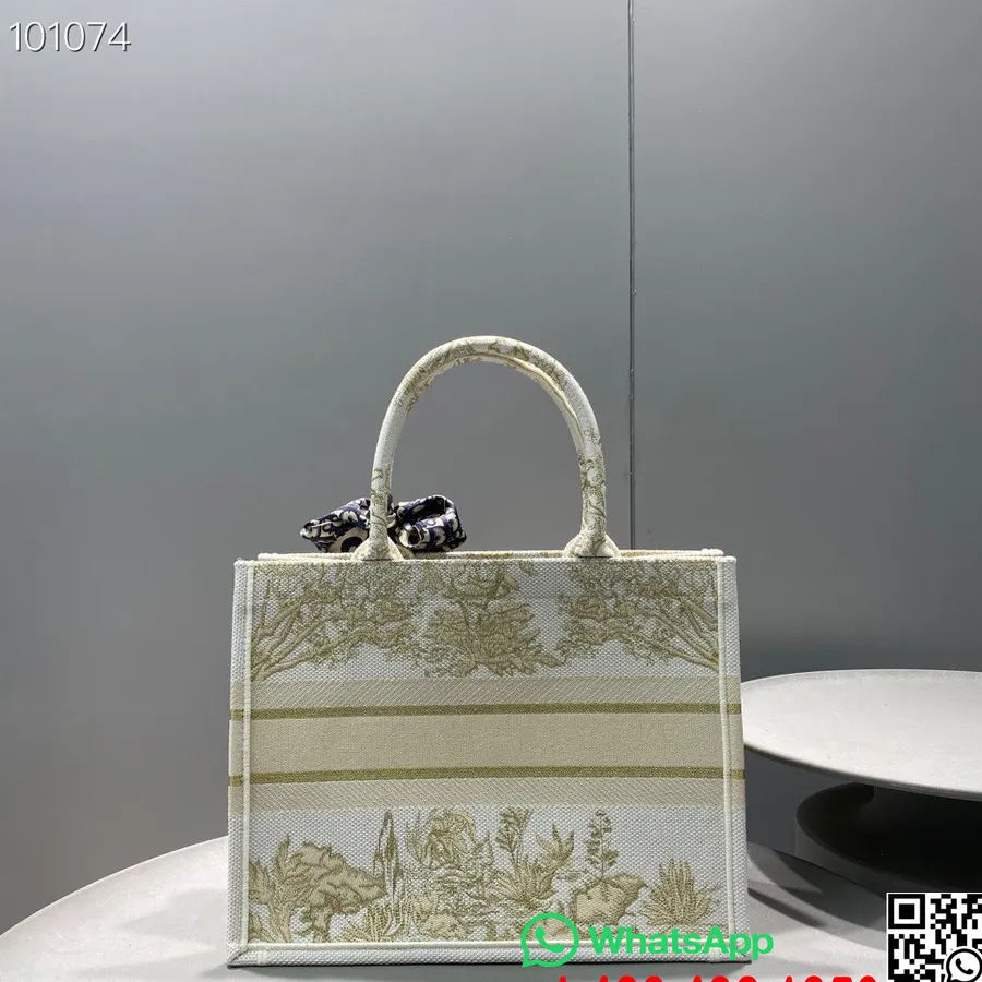 Kopija Christian Dior Book Tote Torba 36cm M1296 Jardin D'hiver Vez Platno Kolekcija Jesen/zima 2022., Metalik Zlatne Boje