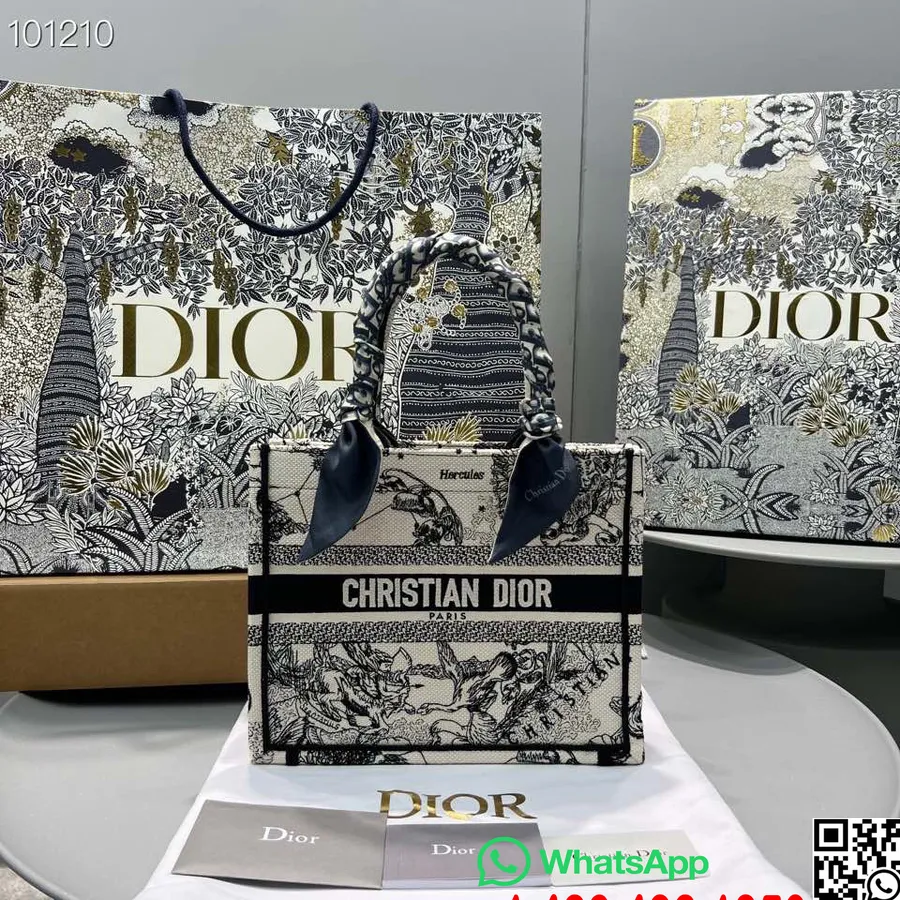 Christian Dior Book Tote Bag 25 Cm 93361 Toile De Jouy Zodiac Vez Platno Kolekcija Jesen/zima 2022., Latte