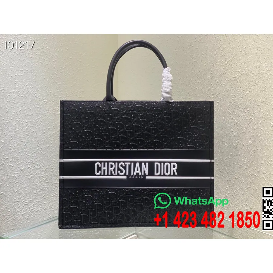 Christian Dior Book Torba Torba 42cm 1286 Koso Teleća Koža Izvezeno Platno Kolekcija Jesen/zima 2022., Crna