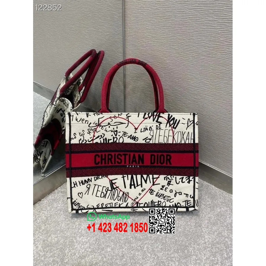 Christian Dioramour Dior Book Tote Bag 35cm κεντημένος καμβάς συλλογή φθινόπωρο/χειμώνας 2020, κόκκινο/λευκό