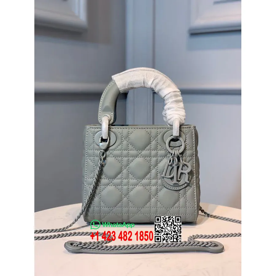 Christian Dior Mini Sac Lady Dior 18cm Avec Chaîne Matériel Mat Cuir D'agneau Collection Printemps/été 2020, Bleu étain