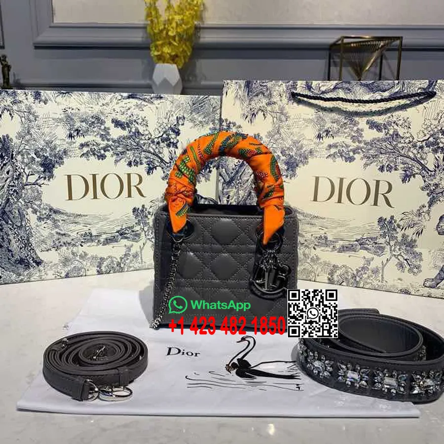 Christian Dior Mini Lady Dior Torba 18 Cm Z łańcuszkiem I Zdobionym Paskiem Do Torby Srebrne Okucia Skóra Jagnięca Wiosna/lato 2