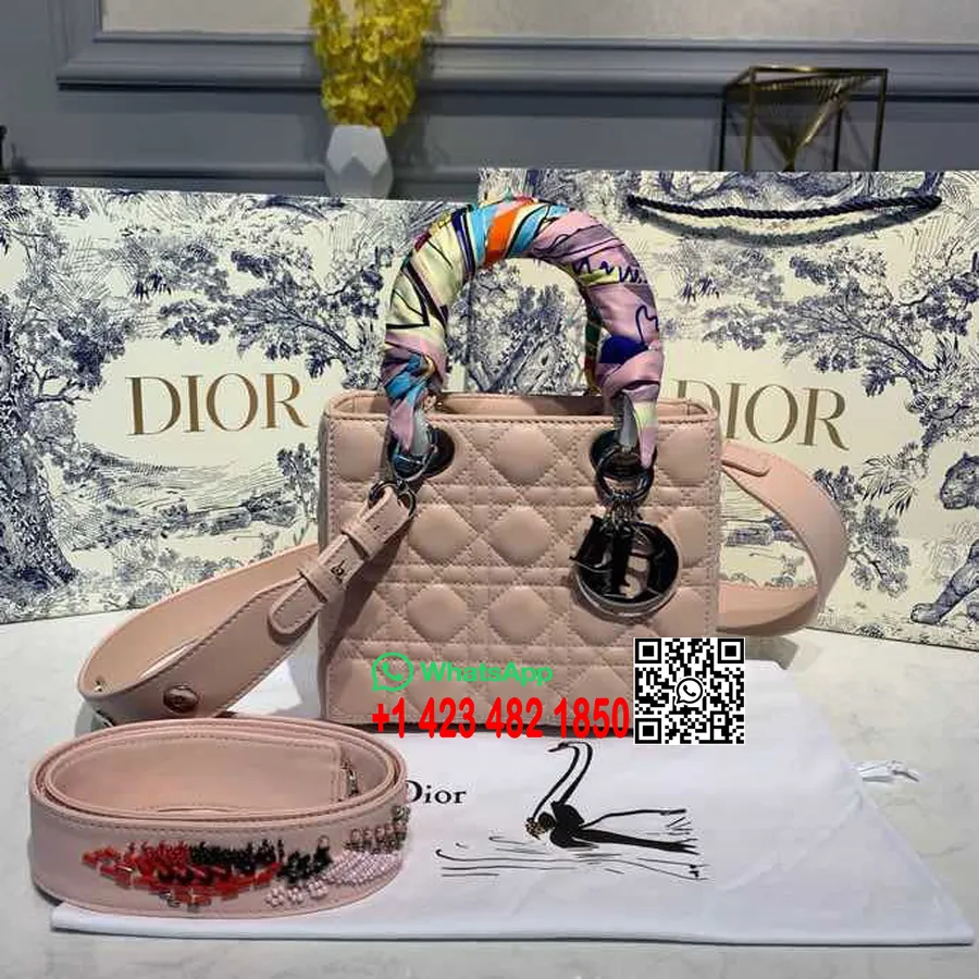 Christian Dior Lady Dior Torba 20cm Srebrne Dodatki Z Ozdobnym Paskiem Skóra Jagnięca Kolekcja Wiosna/lato 2020, Szpilka