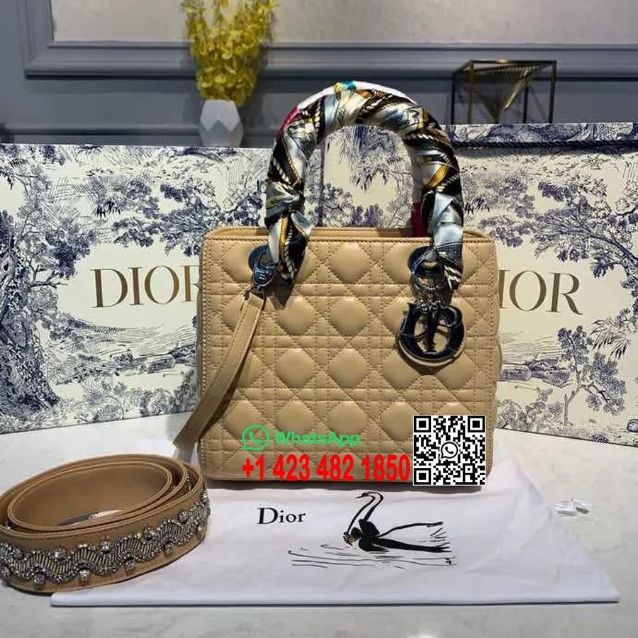 Christian Dior Lady Dior Torba 24cm Srebrne Dodatki Z Ozdobnym Paskiem Skóra Jagnięca Kolekcja Wiosna/lato 2020, Bei