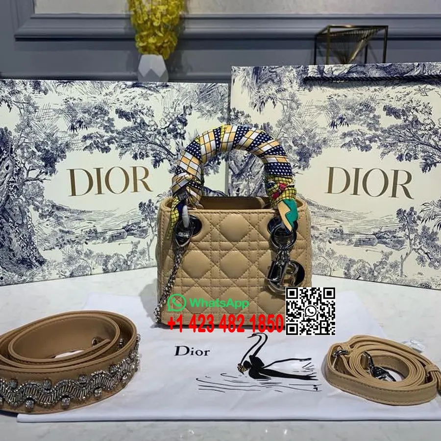 Christian Dior Mini Lady Dior Torba 18 Cm Z łańcuszkiem I Zdobionym Paskiem Do Torby Srebrne Okucia Skóra Jagnięca Wiosna/lato 2