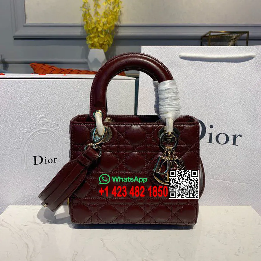 Borsa Christian Dior Lady Dior 20 Cm Hardware Dorato Pelle Di Agnello Collezione Primavera/estate 2020, Bordeaux