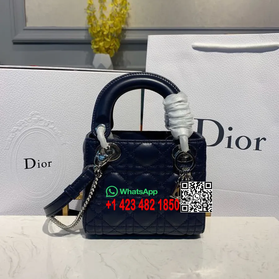 Christian Dior Mini ženska Dior Torba 18 Cm S Lancem Srebrni Okovi Kolekcija Proljeće/ljeto 2020. Od Janjeće Kože, Mornarsko Pla