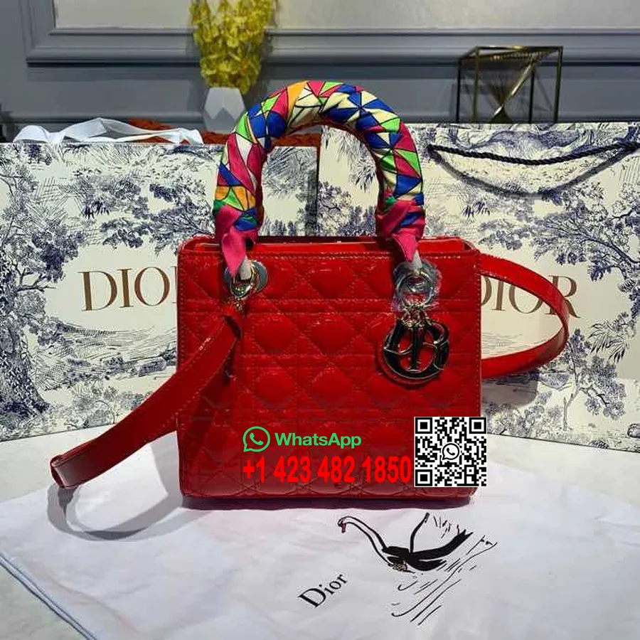 Taška Christian Dior Lady Dior 24 Cm Zlaté Kovanie Lakovaná Koža Kolekcia Jar/leto 2020, červená