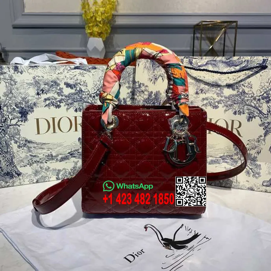 Taška Christian Dior Lady Dior 24cm Zlaté Kovanie Lakovaná Koža Kolekcia Jar/leto 2020, Bordová