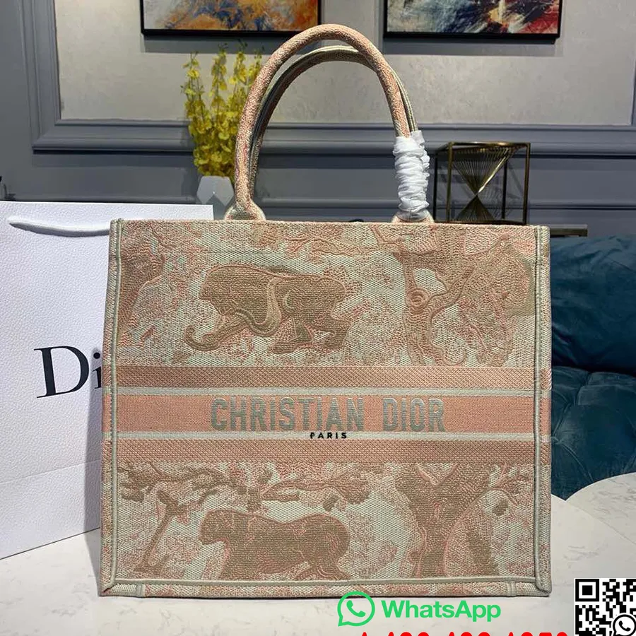 Christian Dior Toile De Jouy Torbica S Kineskom Lunarnom Novogodišnjom Knjigom 42 Cm Izvezeno Platno Kolekcija Jesen/zima 2019.,