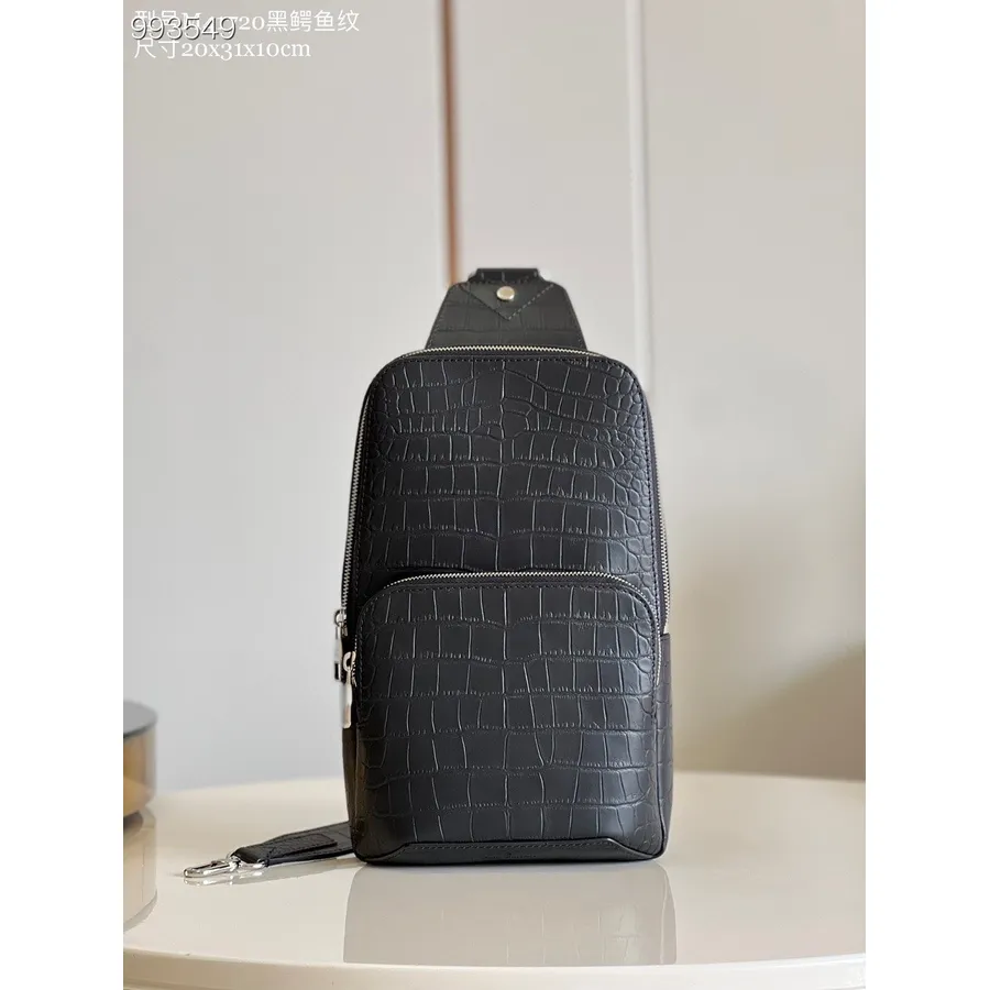 Louis Vuitton Avenue Rintareppu Reppu 31cm Vasikkanahkainen Nahka Kevät/kesä 2022 Mallisto M41720, Musta