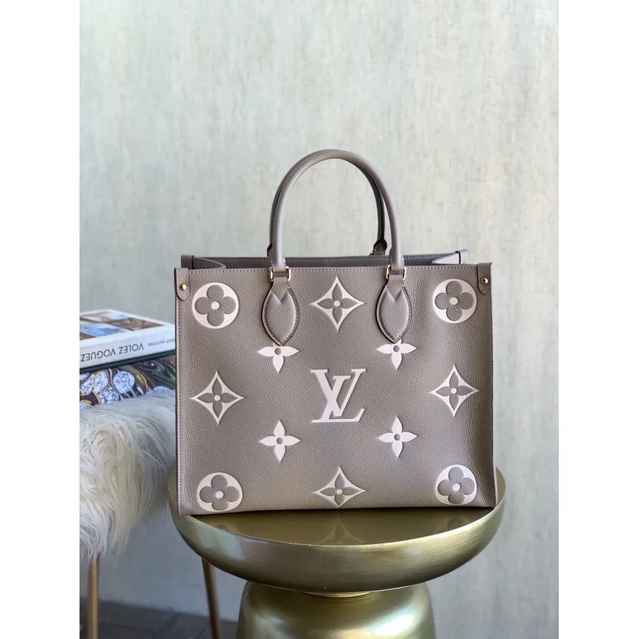 Louis Vuitton Ovela Onthego Laukku 34 Cm Ylisuuri Monogrammi Lehmännahkainen Nahkakangas Syksy/talvi 2020 Kokoelma M45495, Tourt