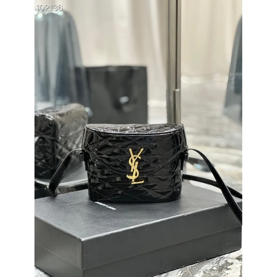 Borsa A Tracolla Ysl Saint Laurent Giugno 18 Cm 710080 Pelle Di Vitello Verniciata Hardware Dorato Collezione Autunno/inverno 20