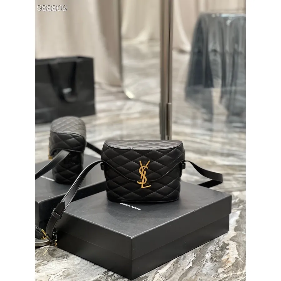 Borsa A Tracolla Ysl Saint Laurent Giugno 18 Cm 710080 Pelle Di Vitello Hardware Dorato Collezione Autunno/inverno 2022, Nero