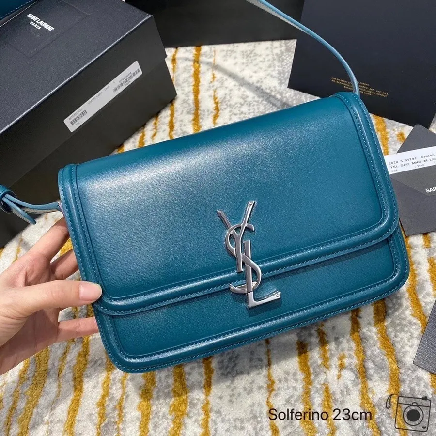 Τσάντα ώμου Ysl Saint Laurent Solferino τσαντάκι 24cm ασημένιο κουτί υλικό από δέρμα μοσχαριού, μπλε γαλάζιο