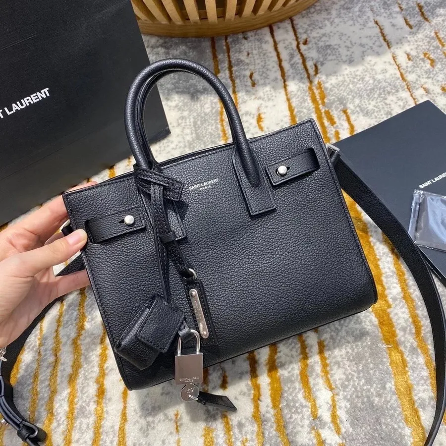 Borsa A Tracolla Saint Laurent Ysl Mini Sac Du Jour 22 Cm Pelle Di Vitello Martellata Collezione Autunno/inverno 2020, Nero