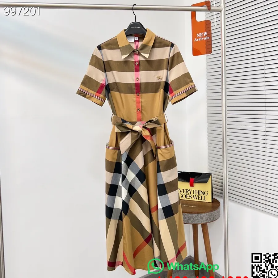 Abito Burberry In Cotone Con Pieghe A Quadri E Bottoni, Collezione Autunno/inverno 2022, Marrone Chiaro